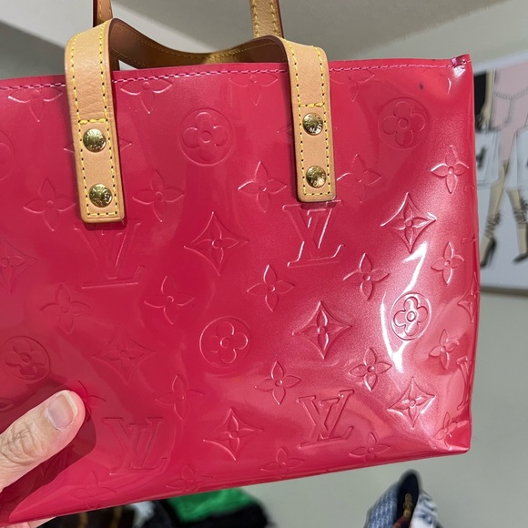 LV Vernis quick listing live show